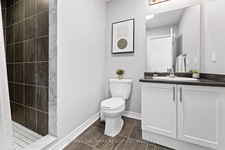 Photo 21 at 283 Skinner Road, Waterdown, Hamilton