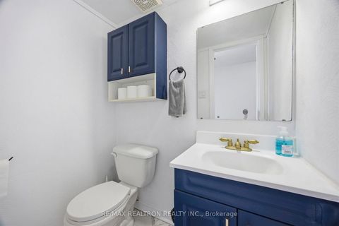 Photo 6 at 24 - 1673 Albion Road, Clairville, Toronto