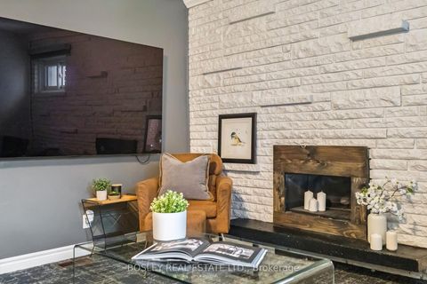 Photo 9 at 231 Chisholm Avenue, Lumsden, Toronto