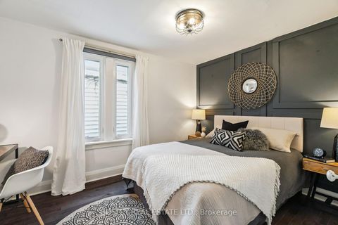 Photo 14 at 231 Chisholm Avenue, Lumsden, Toronto
