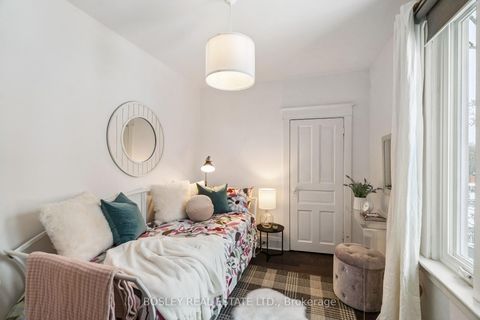 Photo 16 at 231 Chisholm Avenue, Lumsden, Toronto