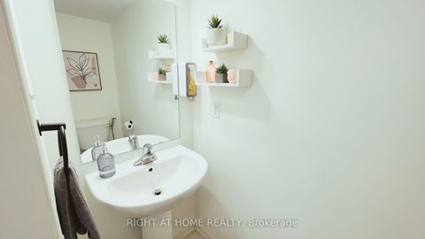 Photo 15 at 2372 Chevron Prince Path, Windfields, Oshawa