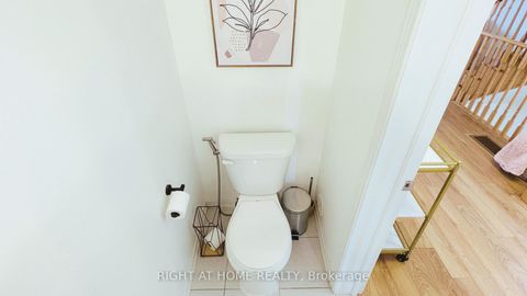 Photo 16 at 2372 Chevron Prince Path, Windfields, Oshawa