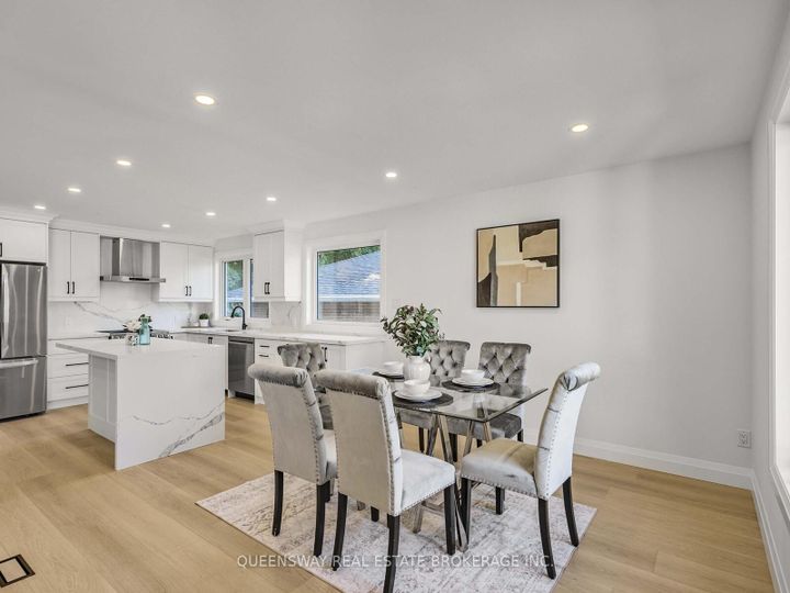 Photo 11 at 1128 Pinegrove Road, WO West, Oakville