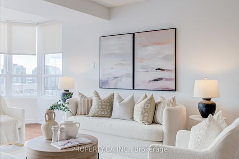 Photo 9 at 1109 - 7601 Bathurst Street, Yorkhill, Vaughan