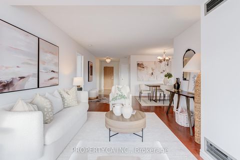 Photo 11 at 1109 - 7601 Bathurst Street, Yorkhill, Vaughan