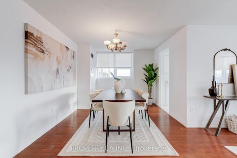 Photo 14 at 1109 - 7601 Bathurst Street, Yorkhill, Vaughan
