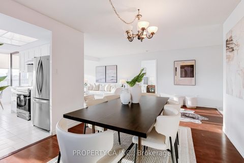 Photo 15 at 1109 - 7601 Bathurst Street, Yorkhill, Vaughan