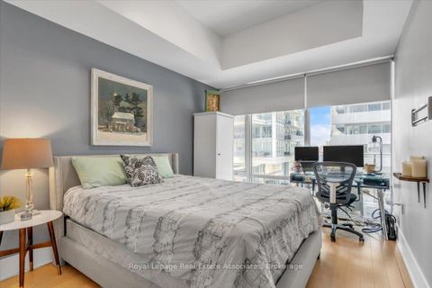 Photo 17 at 323 - 29 Queens Quay E, Waterfront Communities C8, Toronto
