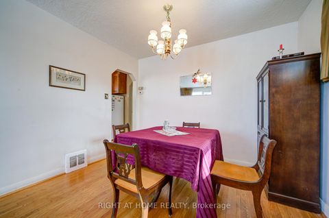 Photo 15 at 25 Strode Drive, Eglinton East, Toronto