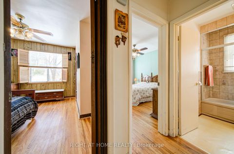 Photo 17 at 25 Strode Drive, Eglinton East, Toronto