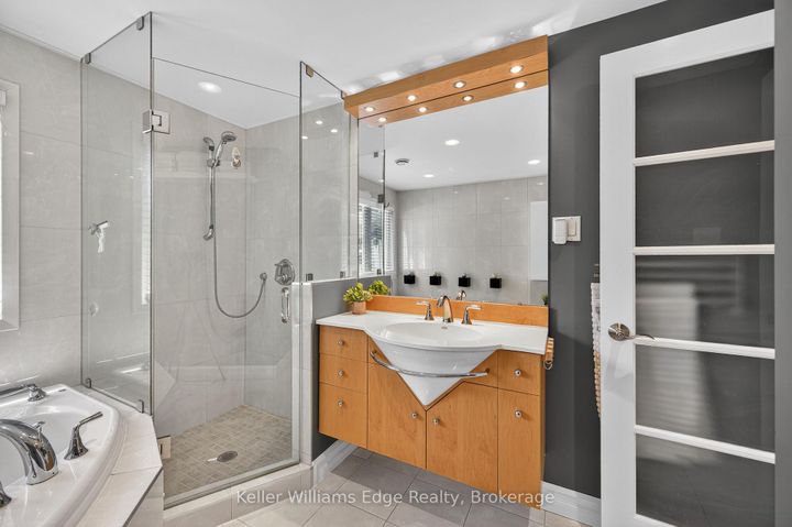 Photo 20 at 400 Sunset Drive, WO West, Oakville