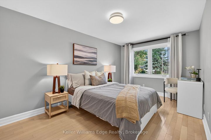 Photo 23 at 400 Sunset Drive, WO West, Oakville