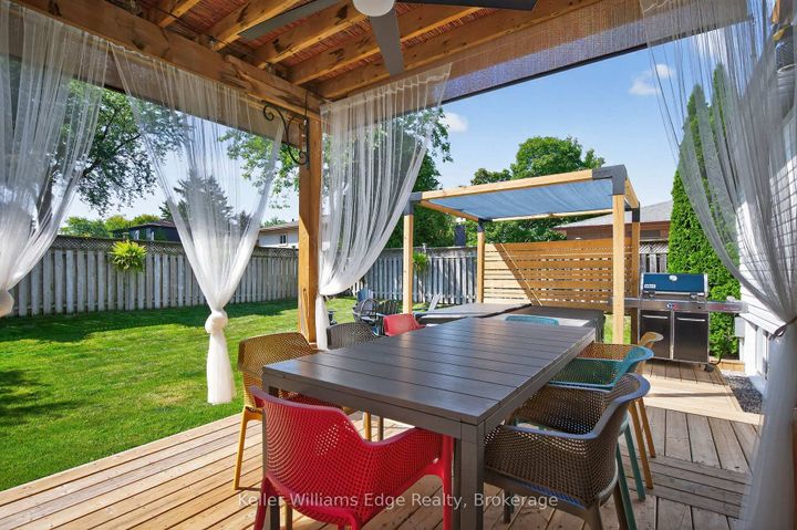 Photo 36 at 400 Sunset Drive, WO West, Oakville