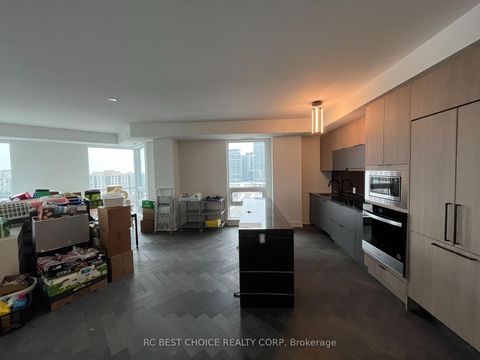 Photo 8 at 904 - 8888 Yonge Street, South Richvale, Richmond Hill