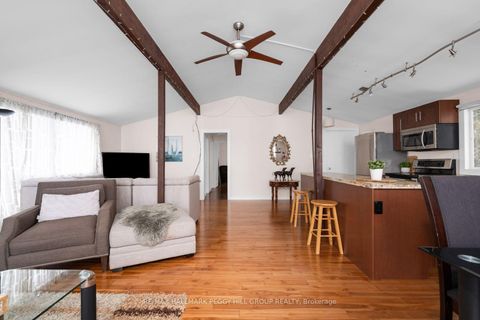 Photo 8 at 3595 Glenhaven Beach Road, Rural Innisfil, Innisfil