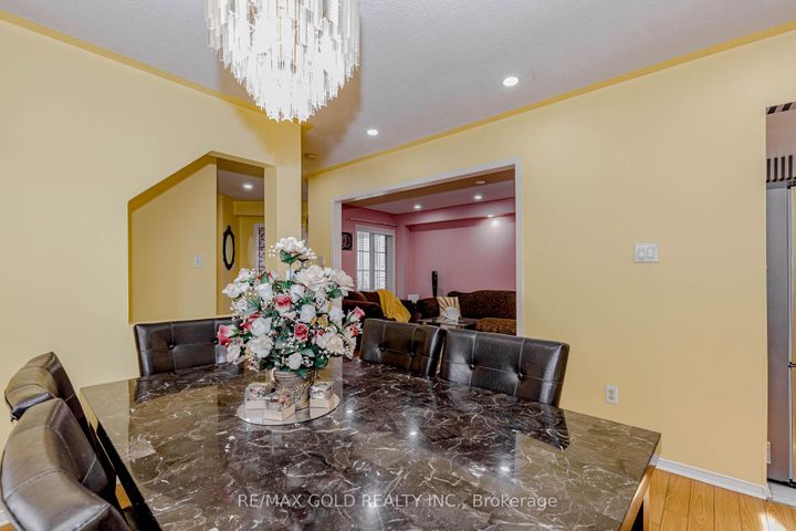 Photo 3 at 153 Cordgrass Crescent, Wellington, Brampton