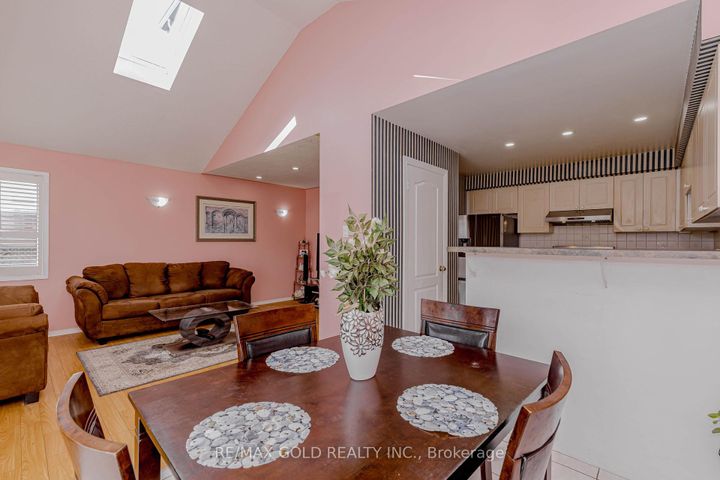 Photo 7 at 153 Cordgrass Crescent, Wellington, Brampton