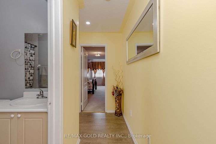 Photo 18 at 153 Cordgrass Crescent, Wellington, Brampton