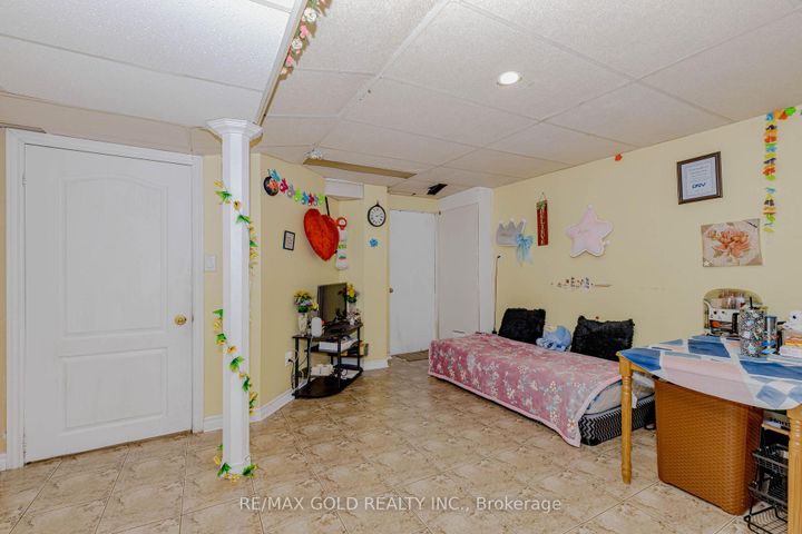 Photo 23 at 153 Cordgrass Crescent, Wellington, Brampton