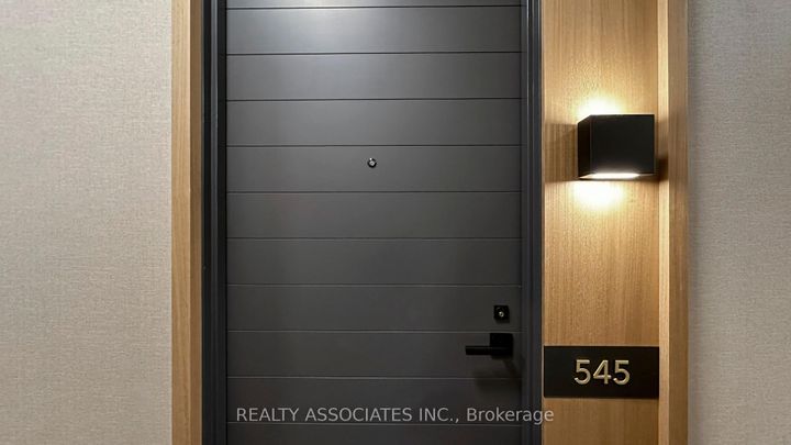 Photo 10 at 545 - 25 Adra Grado Way, Bayview Village, Toronto