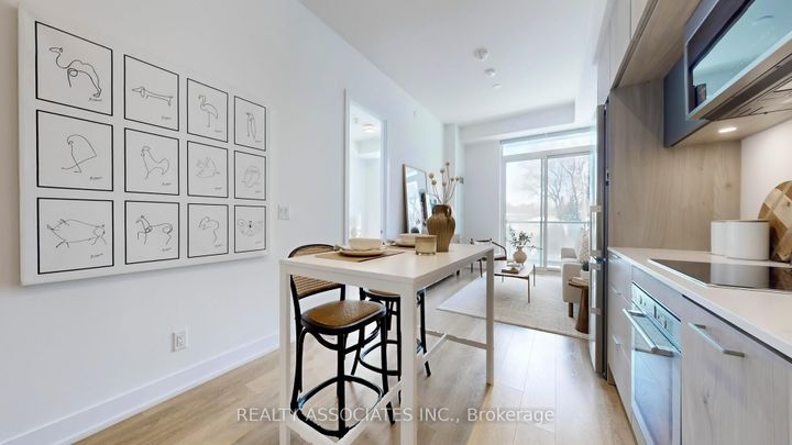 Photo 17 at 545 - 25 Adra Grado Way, Bayview Village, Toronto