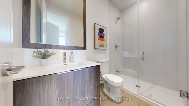 Photo 21 at 545 - 25 Adra Grado Way, Bayview Village, Toronto