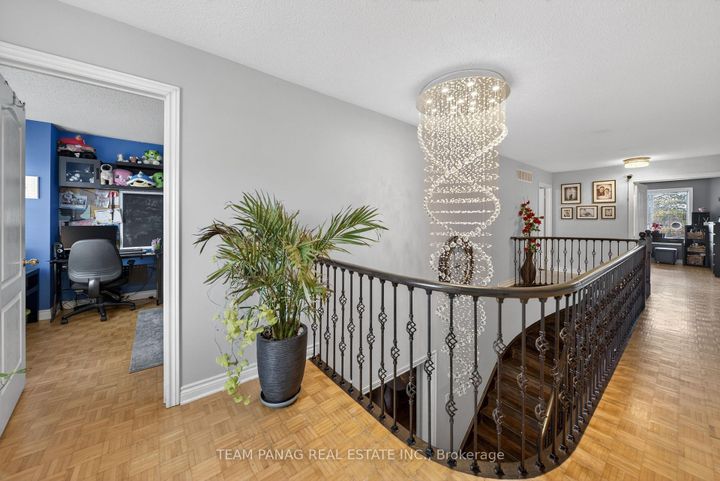 Photo 23 at 8 Deerglen Drive, Wellington, Brampton