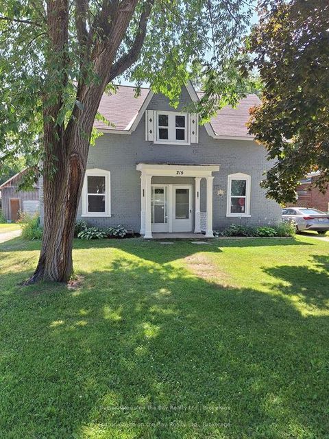 Photo 0 at 215 Cedar St. Street, Stayner, Clearview