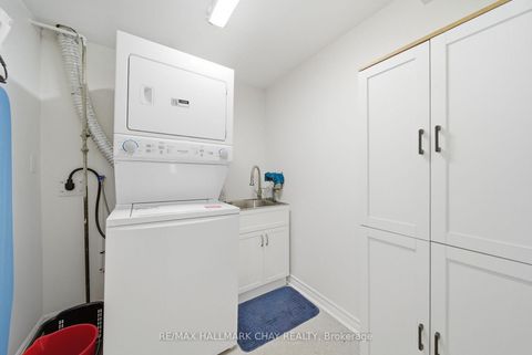 Photo 23 at 5 Austen Lane, Letitia Heights, Barrie