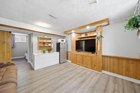 Photo 28 at 5 Austen Lane, Letitia Heights, Barrie