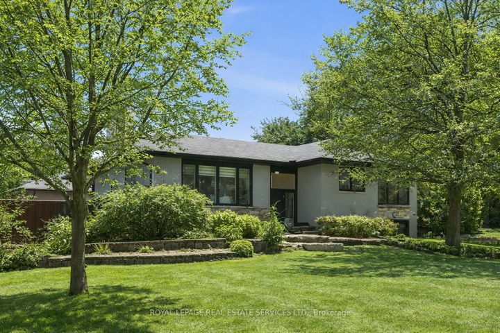 Photo 2 at 1151 Sarta Road, WO West, Oakville