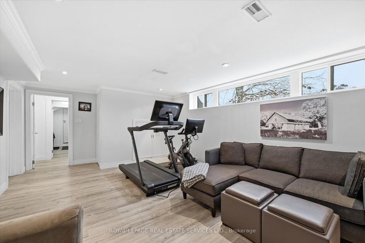 Photo 36 at 1151 Sarta Road, WO West, Oakville