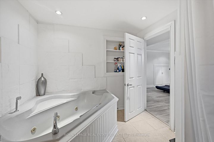 Photo 39 at 1151 Sarta Road, WO West, Oakville