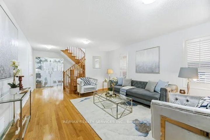 Photo 5 at 103 Starhill Crescent, Wellington, Brampton