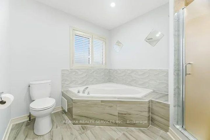 Photo 19 at 103 Starhill Crescent, Wellington, Brampton