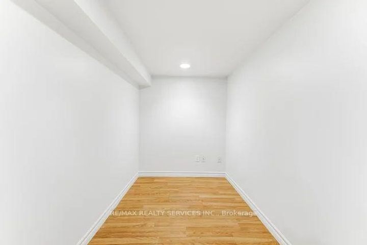 Photo 35 at 103 Starhill Crescent, Wellington, Brampton