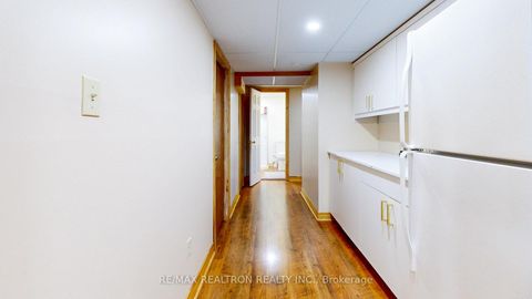 Photo 33 at 160 Carlyle Crescent, Aurora Highlands, Aurora