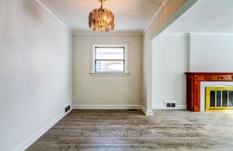 Photo 8 at 88 Westview Boulevard, Parkview, Toronto