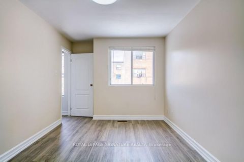 Photo 18 at 88 Westview Boulevard, Parkview, Toronto