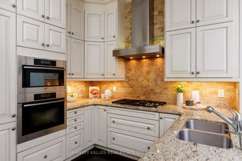 Photo 14 at 304 - 51 York Mills Road, York Mills, Toronto