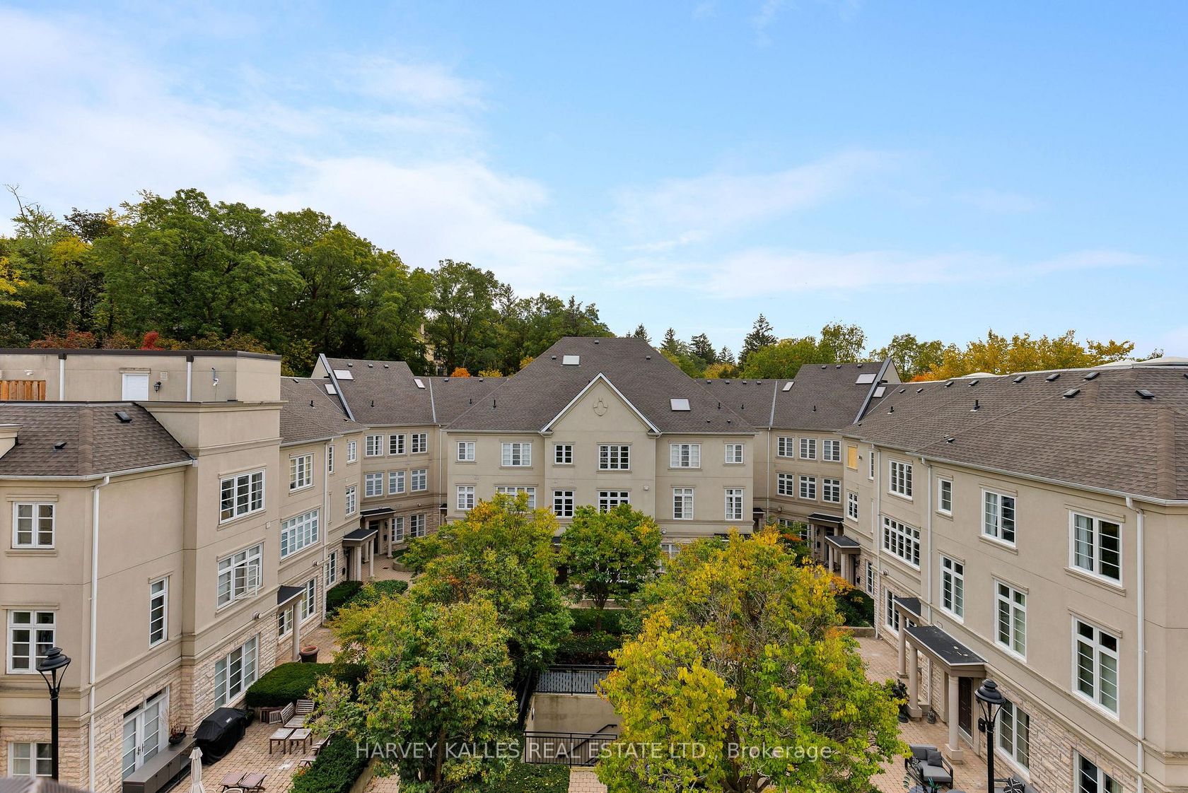 304 - 51 York Mills Road, York Mills, Toronto 