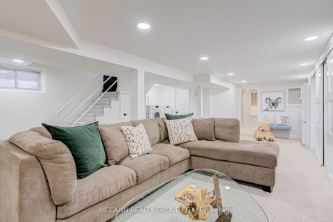 Photo 34 at 81 Wanless Crescent, Lawrence Park North, Toronto