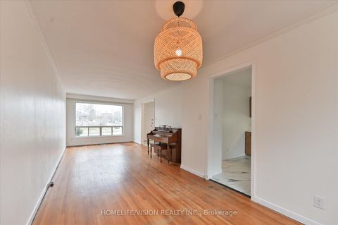 Photo 6 at 89 Tulane Crescent, Donalda, Toronto