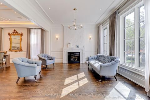 Photo 4 at 42 Foursome Crescent, Windfields, Toronto