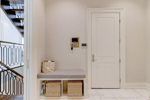 Photo 14 at 42 Foursome Crescent, Windfields, Toronto