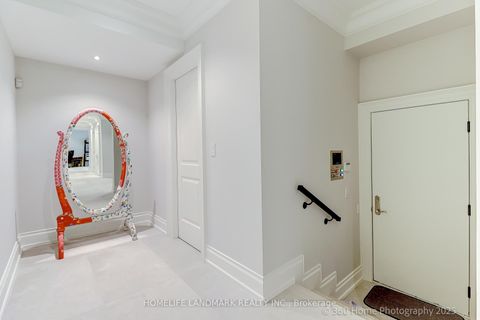 Photo 30 at 42 Foursome Crescent, Windfields, Toronto