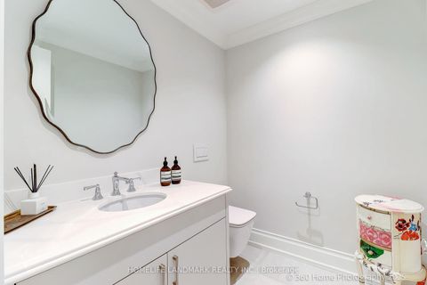 Photo 32 at 42 Foursome Crescent, Windfields, Toronto