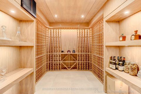 Photo 36 at 42 Foursome Crescent, Windfields, Toronto