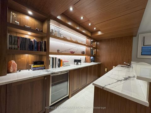 Photo 37 at 42 Foursome Crescent, Windfields, Toronto